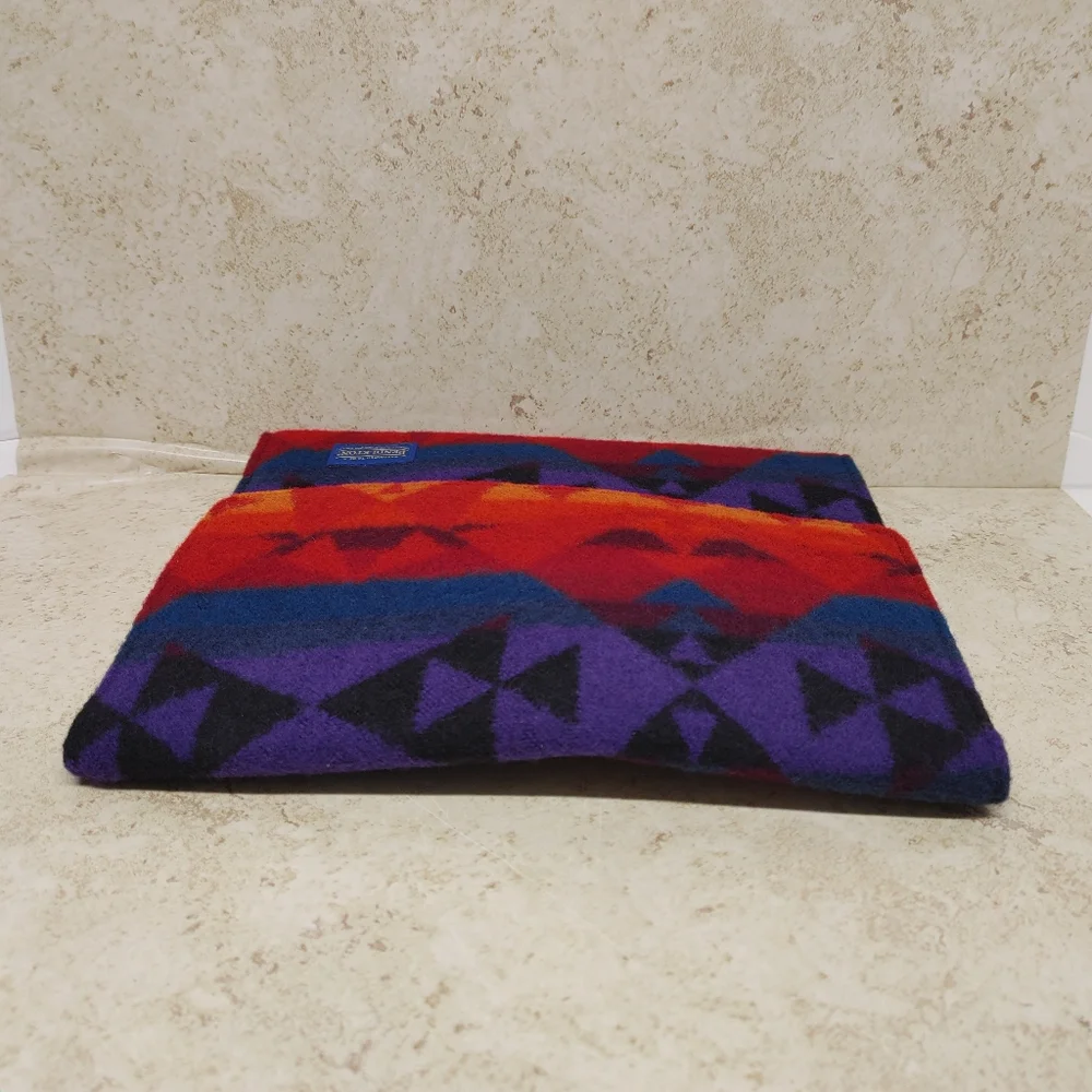 Pendleton Wool Tablet Case Southwestern Pattern 9.5 X 8